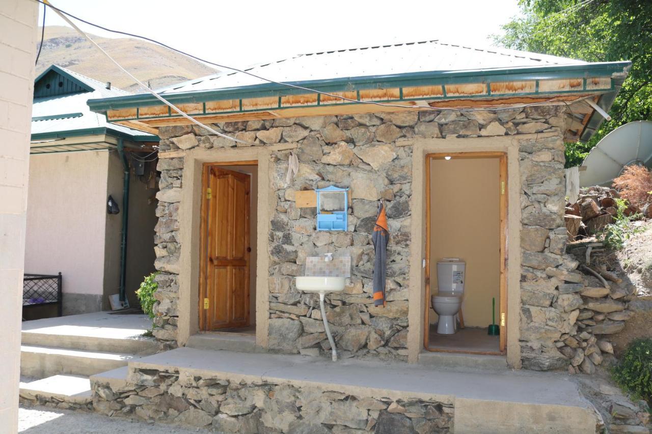 Hayat Guesthouse Nuratau Mountains Yukary-Ukhum Εξωτερικό φωτογραφία
