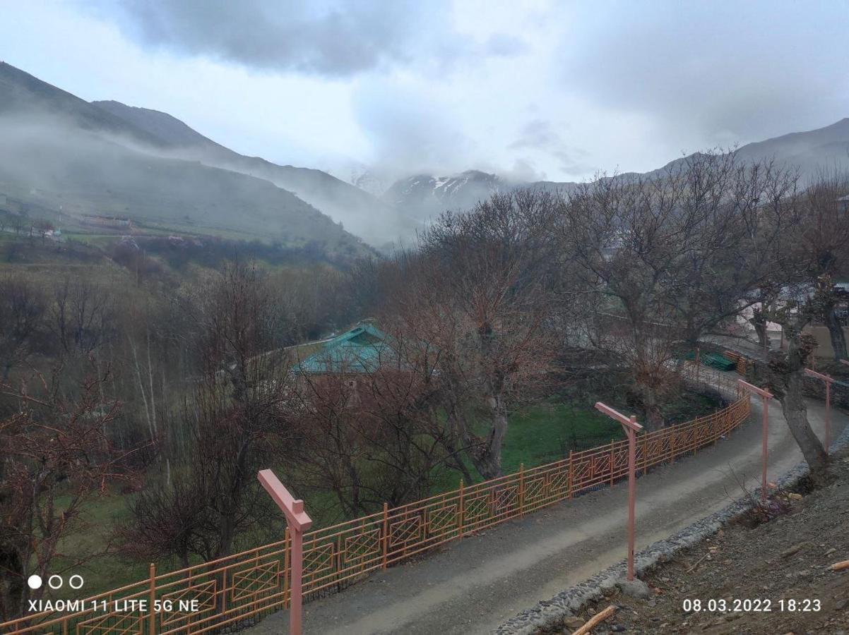 Hayat Guesthouse Nuratau Mountains Yukary-Ukhum Εξωτερικό φωτογραφία