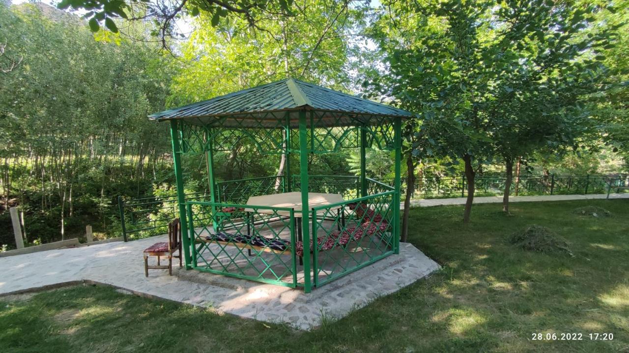 Hayat Guesthouse Nuratau Mountains Yukary-Ukhum Εξωτερικό φωτογραφία
