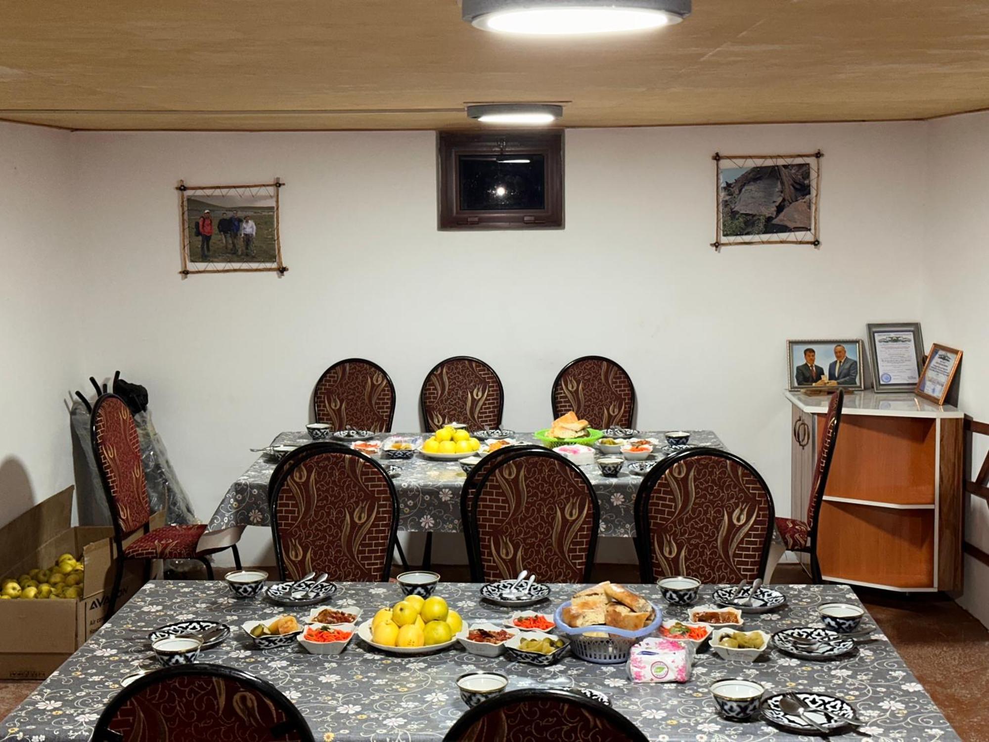 Hayat Guesthouse Nuratau Mountains Yukary-Ukhum Εξωτερικό φωτογραφία