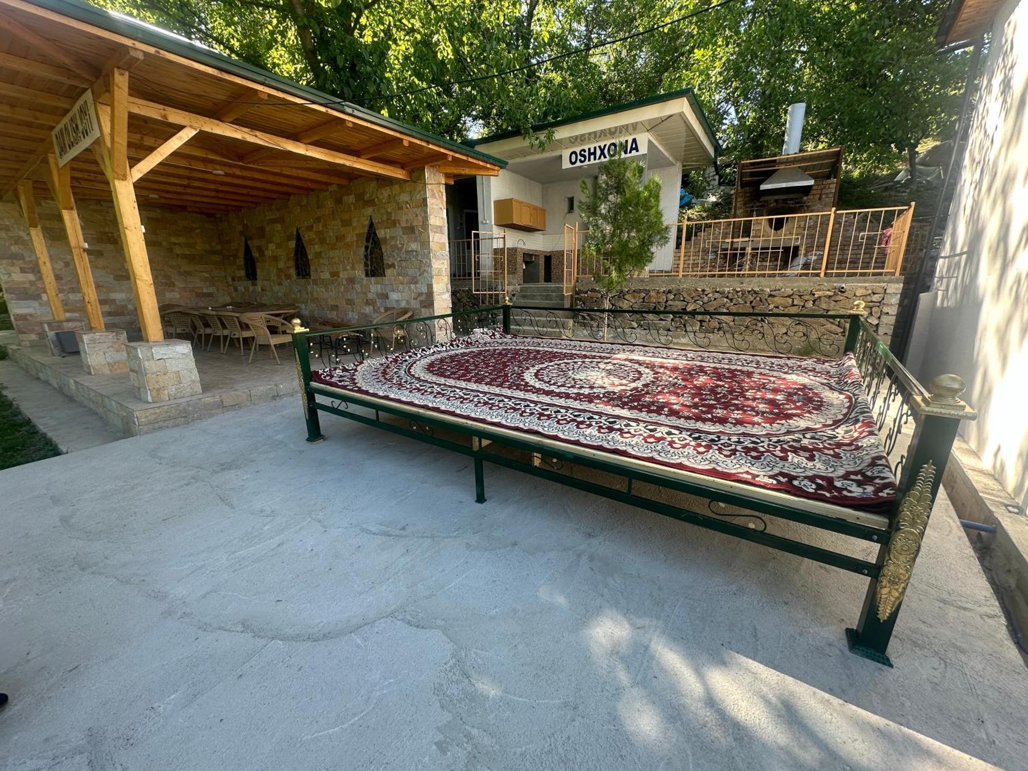 Hayat Guesthouse Nuratau Mountains Yukary-Ukhum Εξωτερικό φωτογραφία