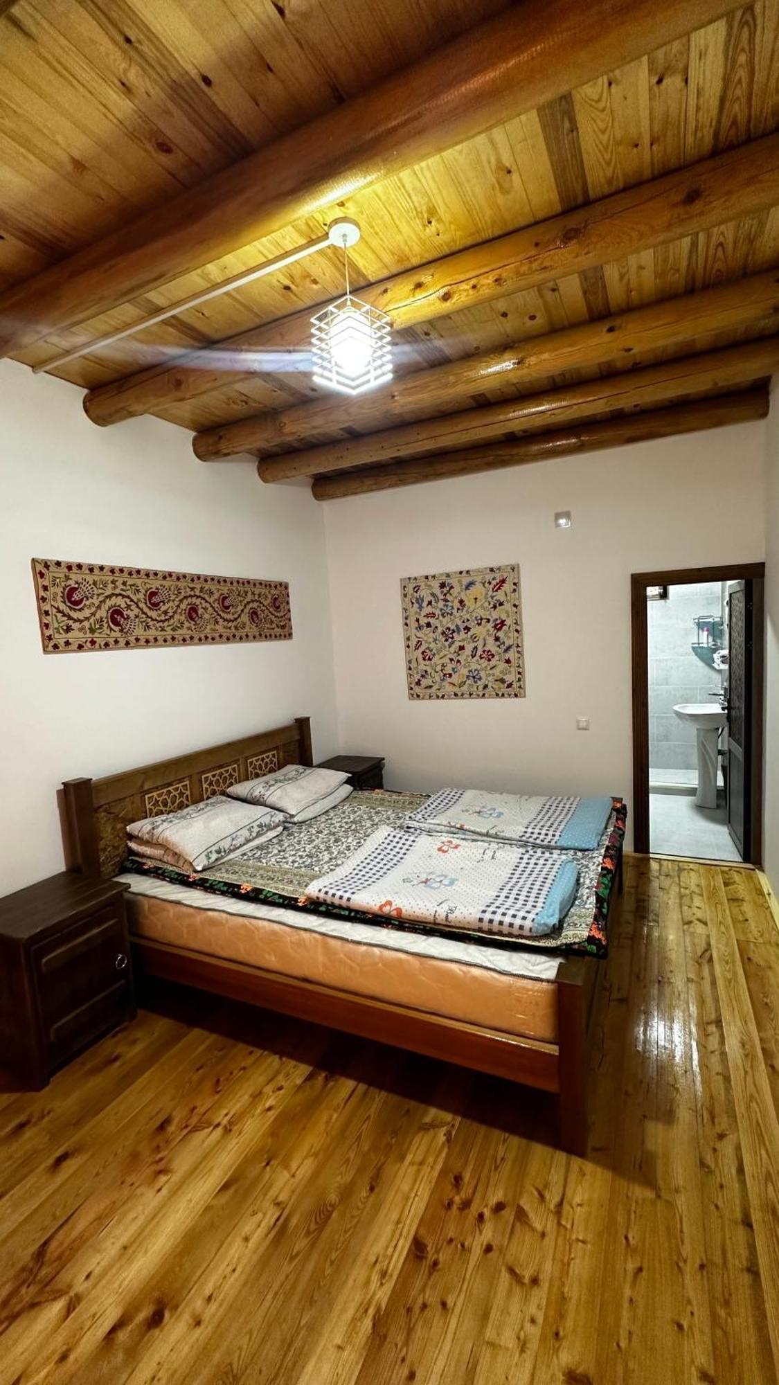 Hayat Guesthouse Nuratau Mountains Yukary-Ukhum Εξωτερικό φωτογραφία